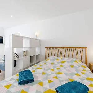 https://studio-panier-lumineux-tendanceproche-de-tout.fr-provencehotel.com